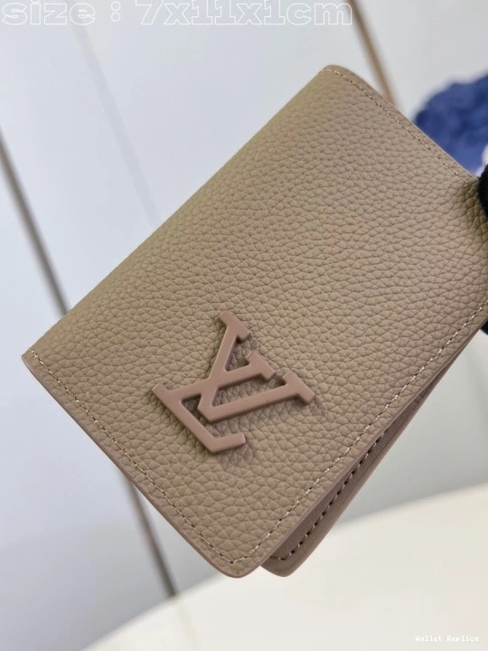 Cheap Vuitton Pocket Louis Organizer 0809